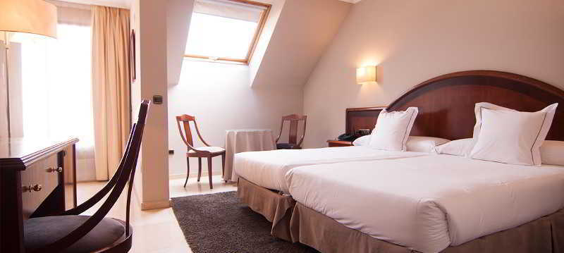 Hotel San Pedro Langreo Ngoại thất bức ảnh
