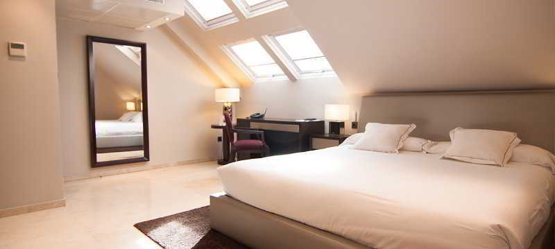 Hotel San Pedro Langreo Ngoại thất bức ảnh